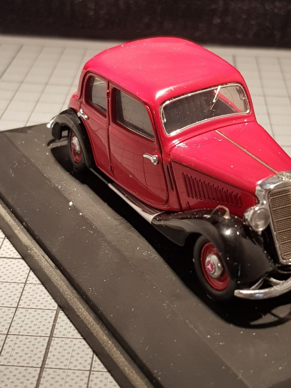 Mercedes-Benz Modellautos: Mercedes 170 V Limousine – Neu und originalverpackt aus Chézard-St-Martin von AlPat-Collections 3