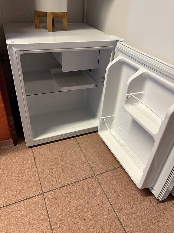 Kühlschrank: Frigo/ Kühlschrank  – Gebraucht aus Fribourg von boebele88