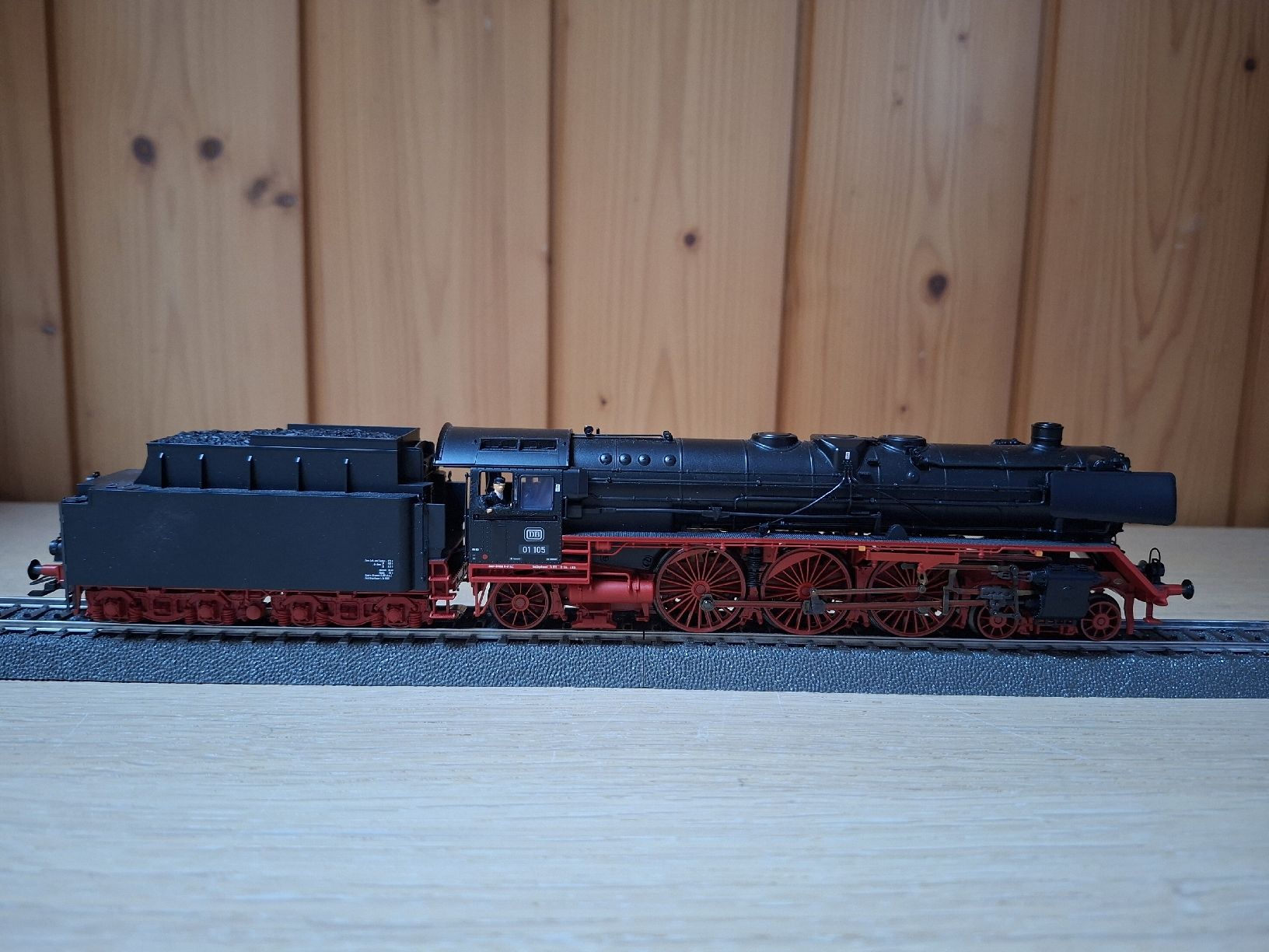 Märklin Modellini di ferrovie: Märklin 39004 BR01 – Usato da Oftringen venduto da Bahnverkauf_h0 4