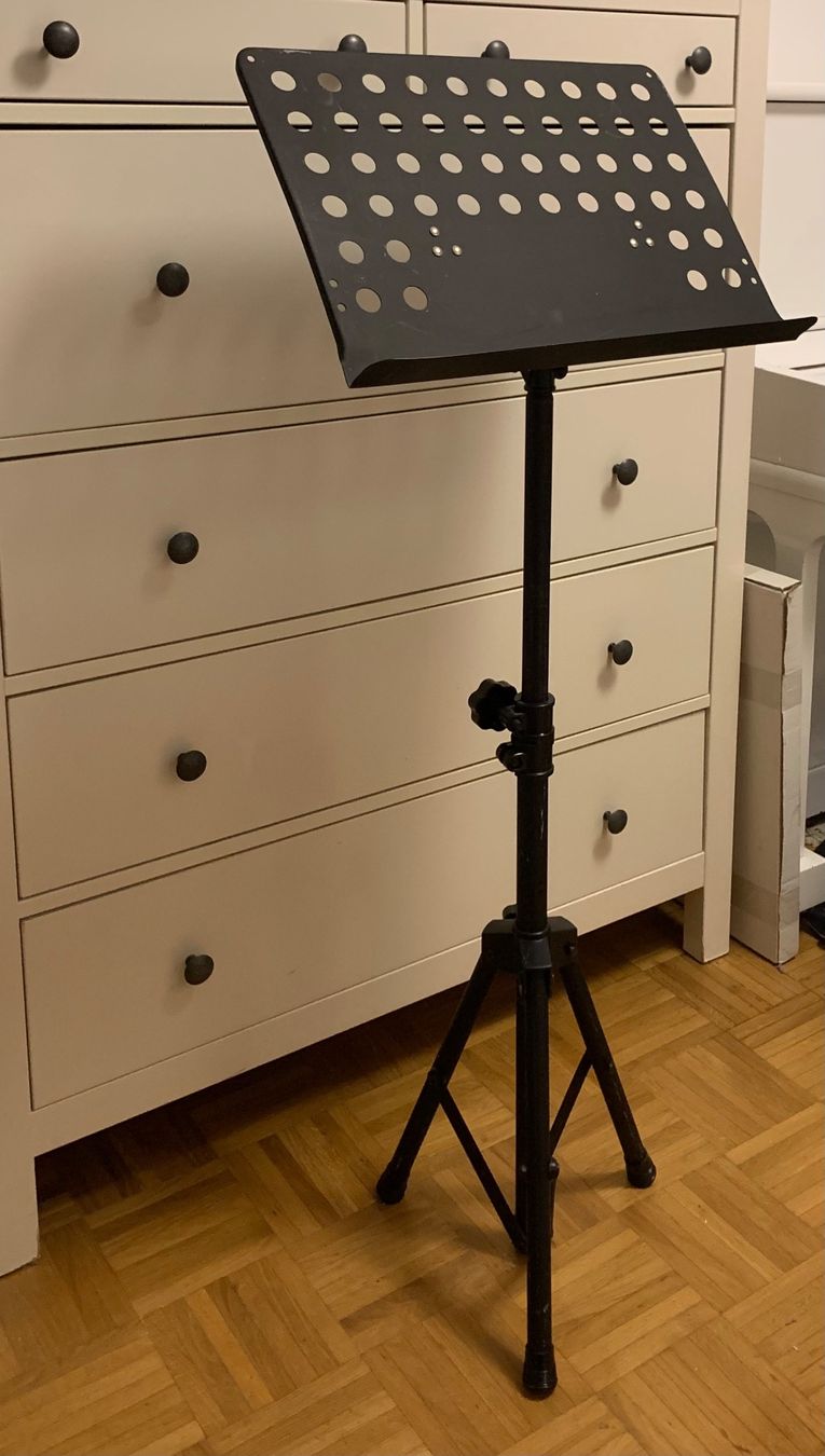 Supporti per strumenti musicali & leggii: Pupitre de musique/Lutrin – Usato da Lausanne venduto da chiclettecannelle 4