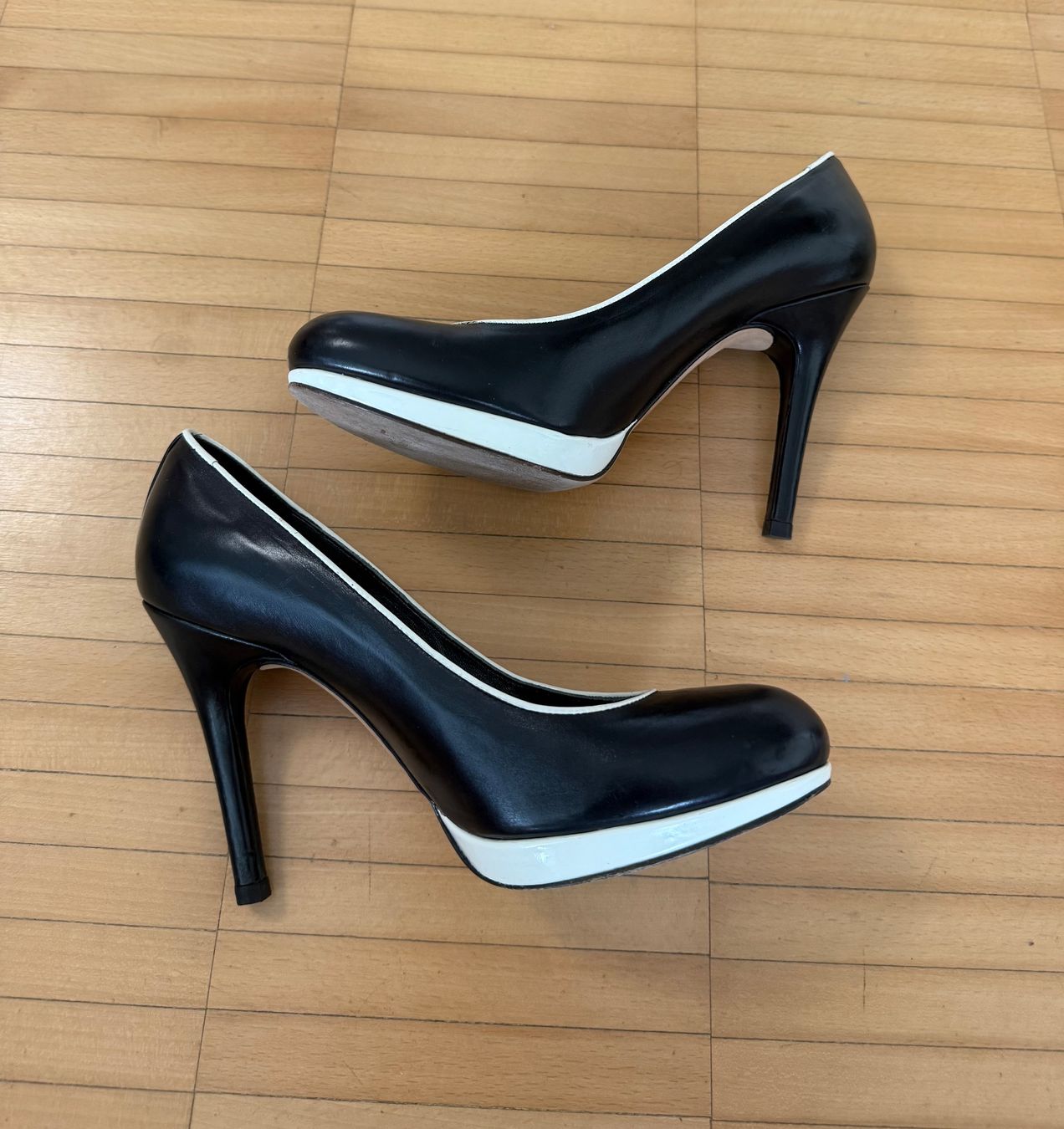 Stuart Weitzman Scarpe da donna: Stuart Weitzman Pumps Gr. 36 - NP 500 CHF – Nuovo (secondo la descrizione) da Frauenfeld venduto da LIL_NA 5
