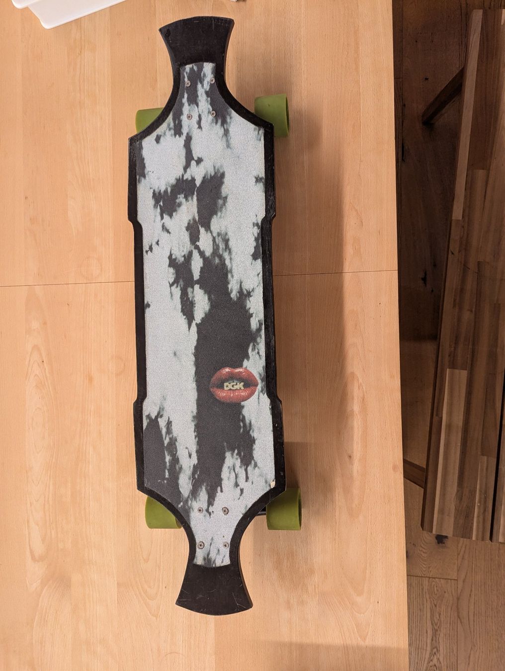 Skateboards: Longboard fait maison – Gebraucht aus Nods von basix96x