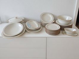 Service Geschirrset Tafelservice von Langenthal