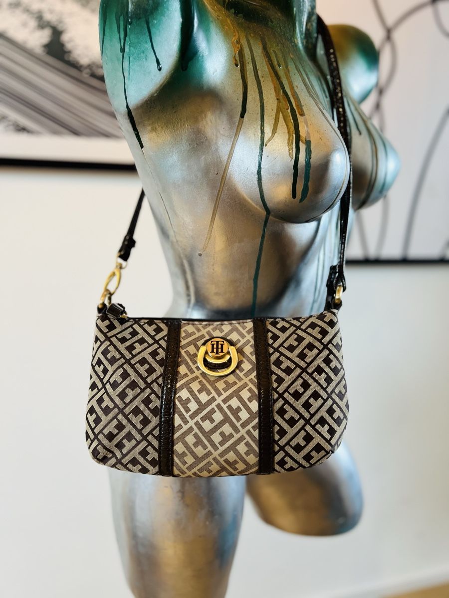 Tommy Hilfiger Borse da donna: Elegante Tommy Hilfiger Handtasche – Usato da Murten venduto da Rebelle_en_Style 2