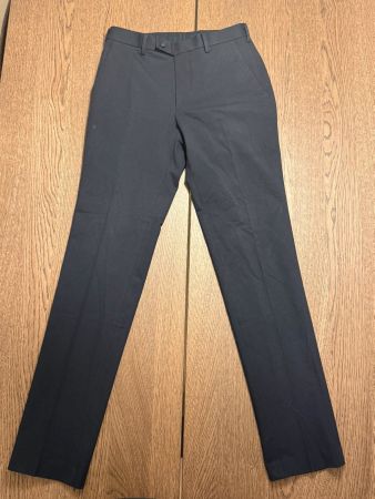 Uniqlo Heattech Hose schwarz Grösse 29x34 guter Zustand