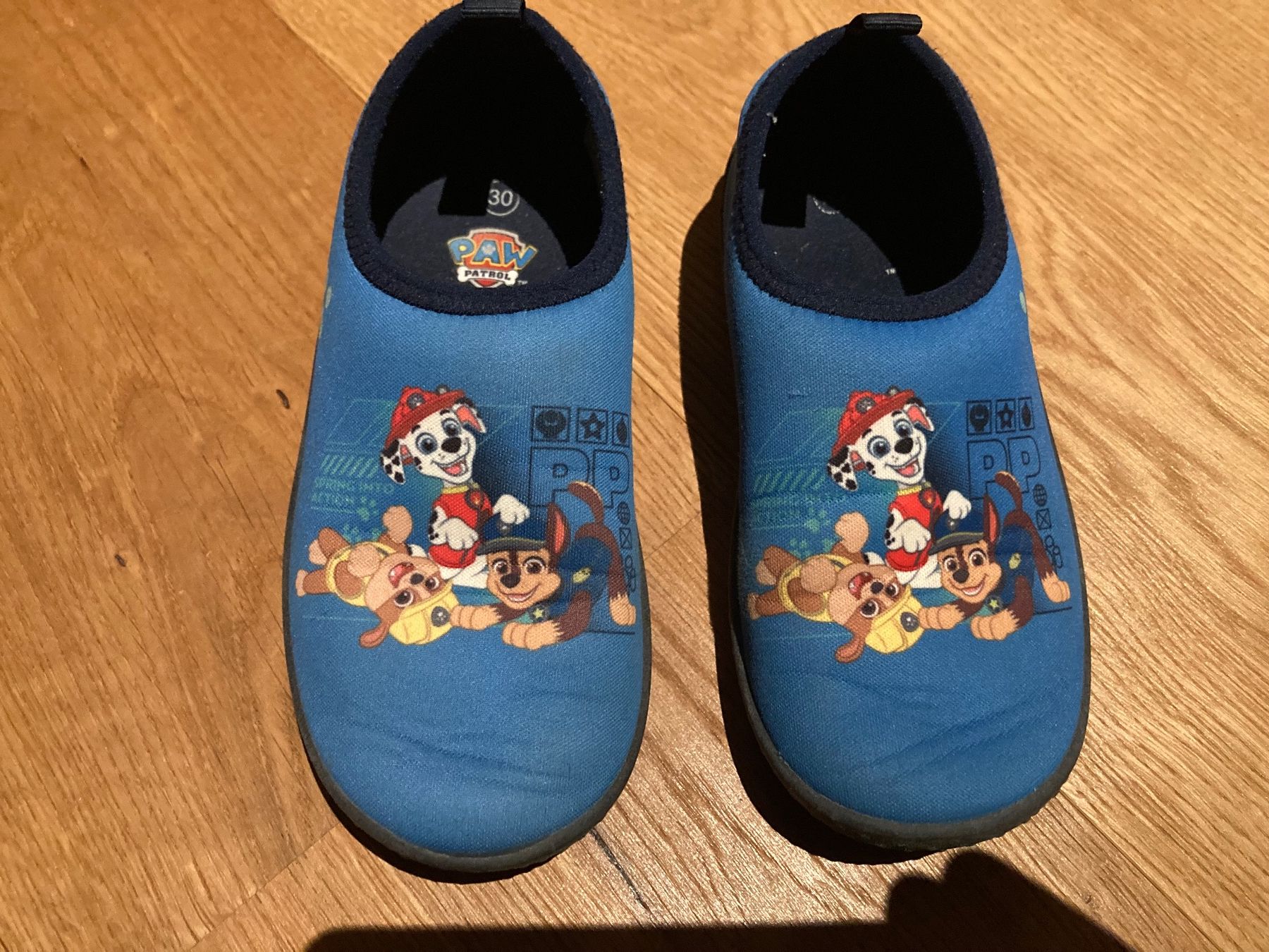 Scarpe per ragazzi: Paw Patrol Badeschuhe – Usato da Bülach venduto da Stellina72