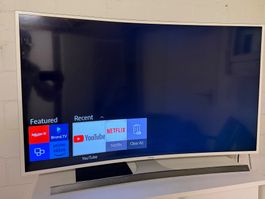 Samsung 48 Zoll Curved 4K UHD Smart TV – voll funktionsfähig