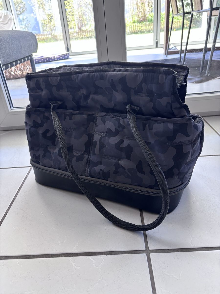 Borse: Hundetasche – Usato da Lohn-Ammannsegg venduto da SolongeGe