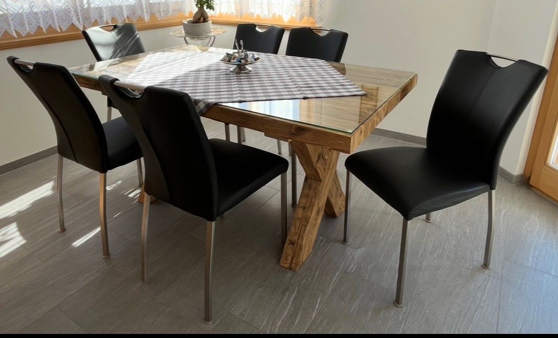 Tavoli: Esstisch mit Glasplatte Top Zustand! – Usato da Schmitten/Albula venduto da cobraz07