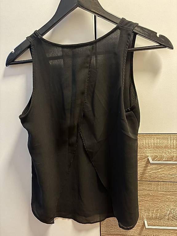 Blusen: Bluse black Grösse S – Gebraucht aus St. Gallen von mustang96 1