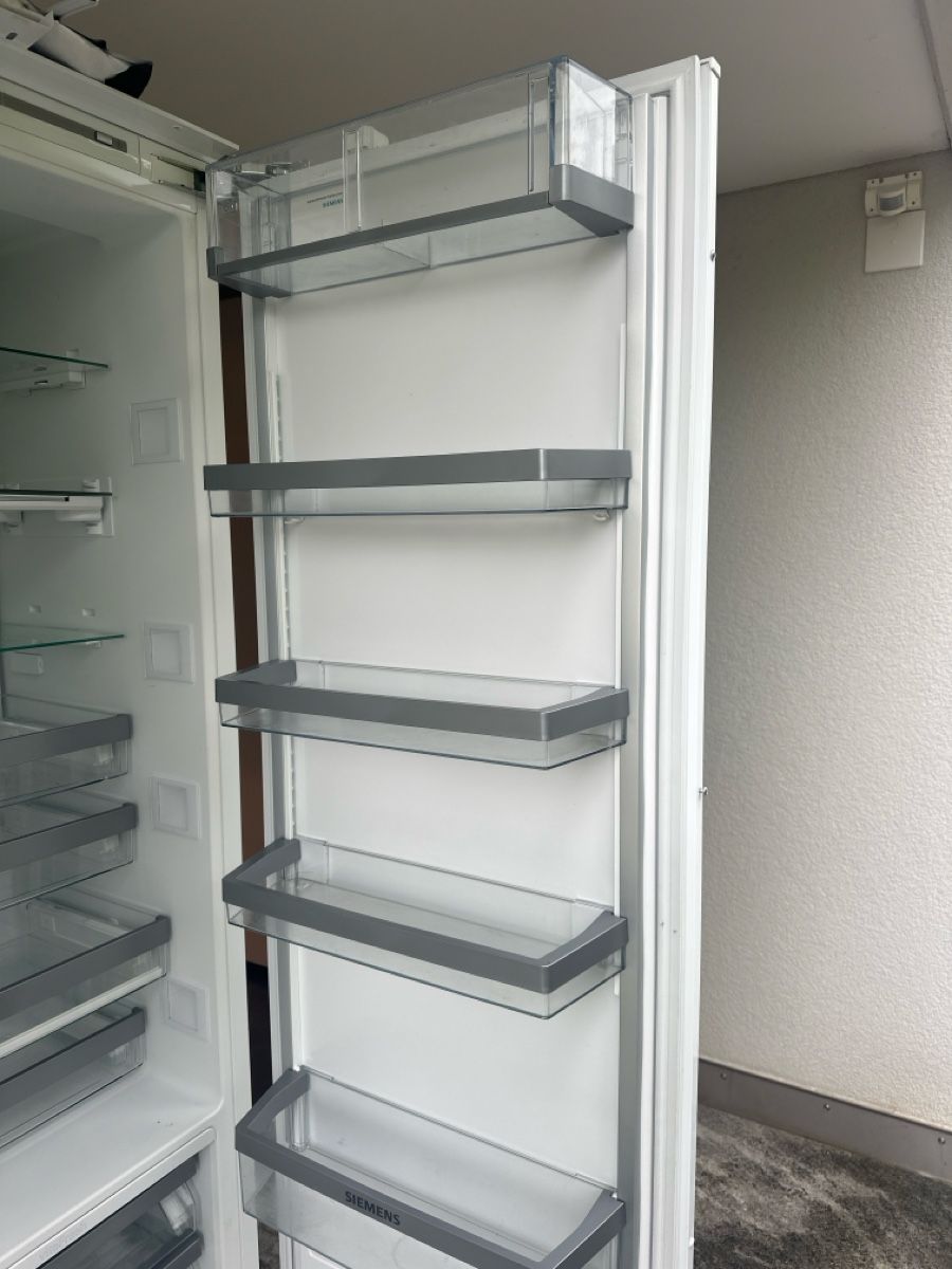 Frigoriferi: Siemens Einbaukühlschrank – Usato da St. Gallen venduto da Ursula66 2