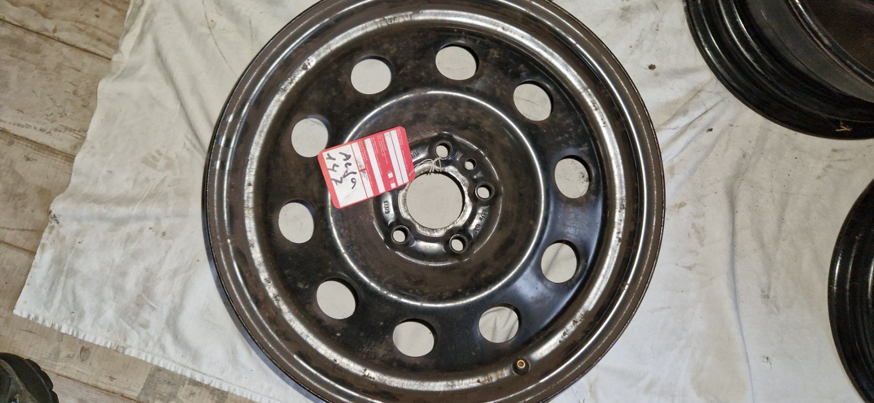 Alfa Romeo Cerchioni: STAHLFELGEN 4 STK Alfa Romeo 147 – Usato da Enggistein venduto da Lehmannnn 8