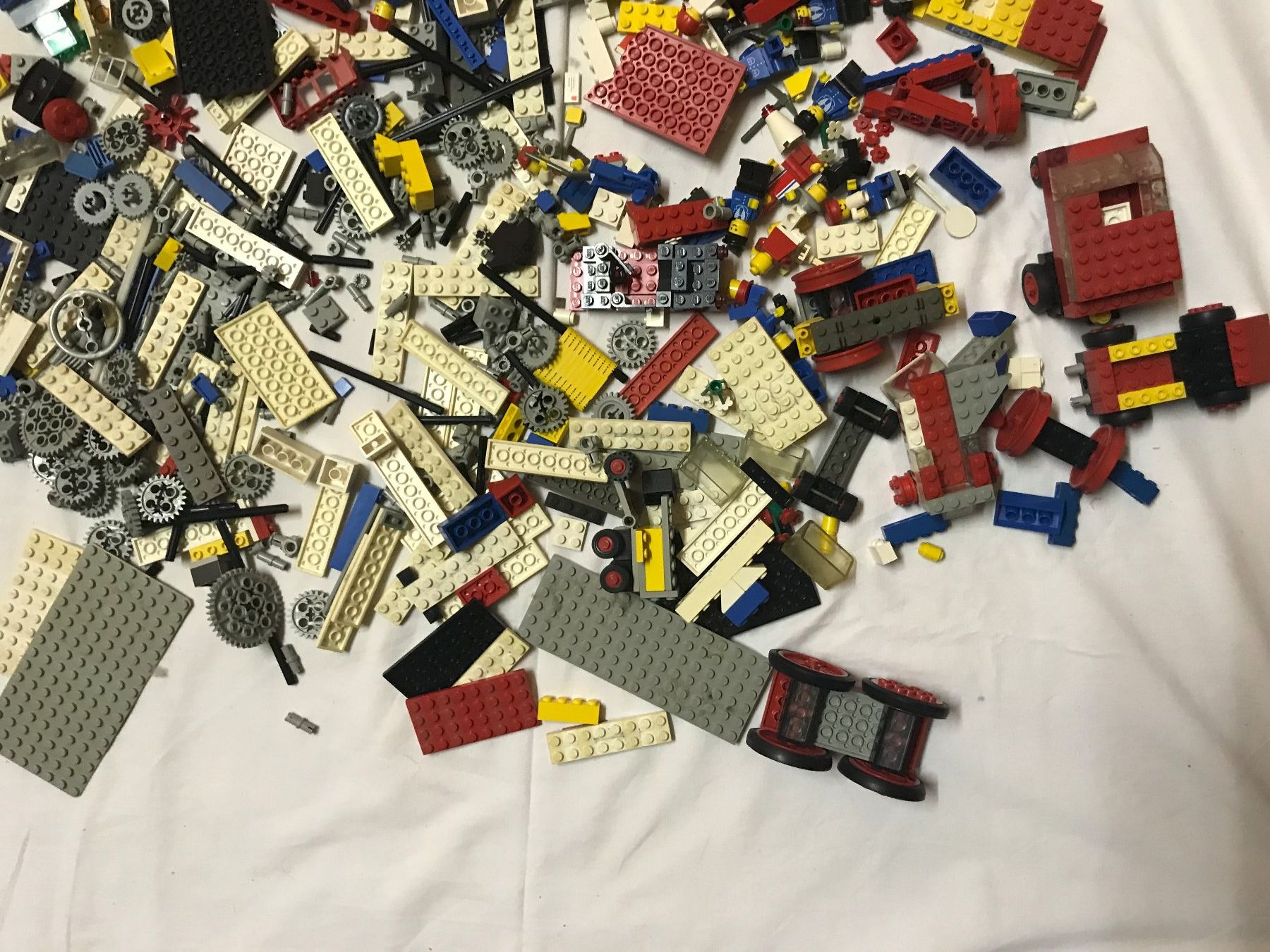 Lego Kit di costruzioni: Lego 1,5 kg – Usato da Ennenda venduto da ZiskaGL 2