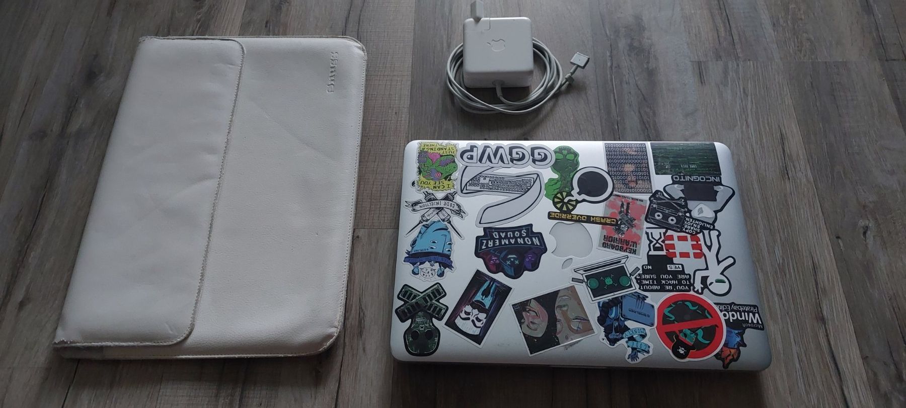 Apple Notebook: MacBook Pro 13" 2015 Retina | macOS Sequoia | 8GB RAM – Usato da Zürich venduto da MasterOfRack 2