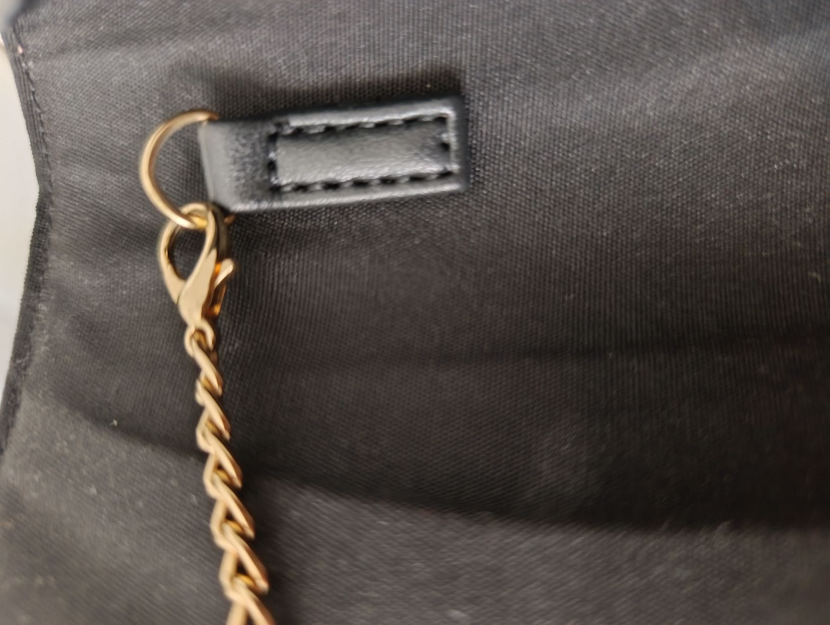 Borse da donna: Handtasche rosa,schwarz, weiss – Usato da Bellach venduto da TORA4 4