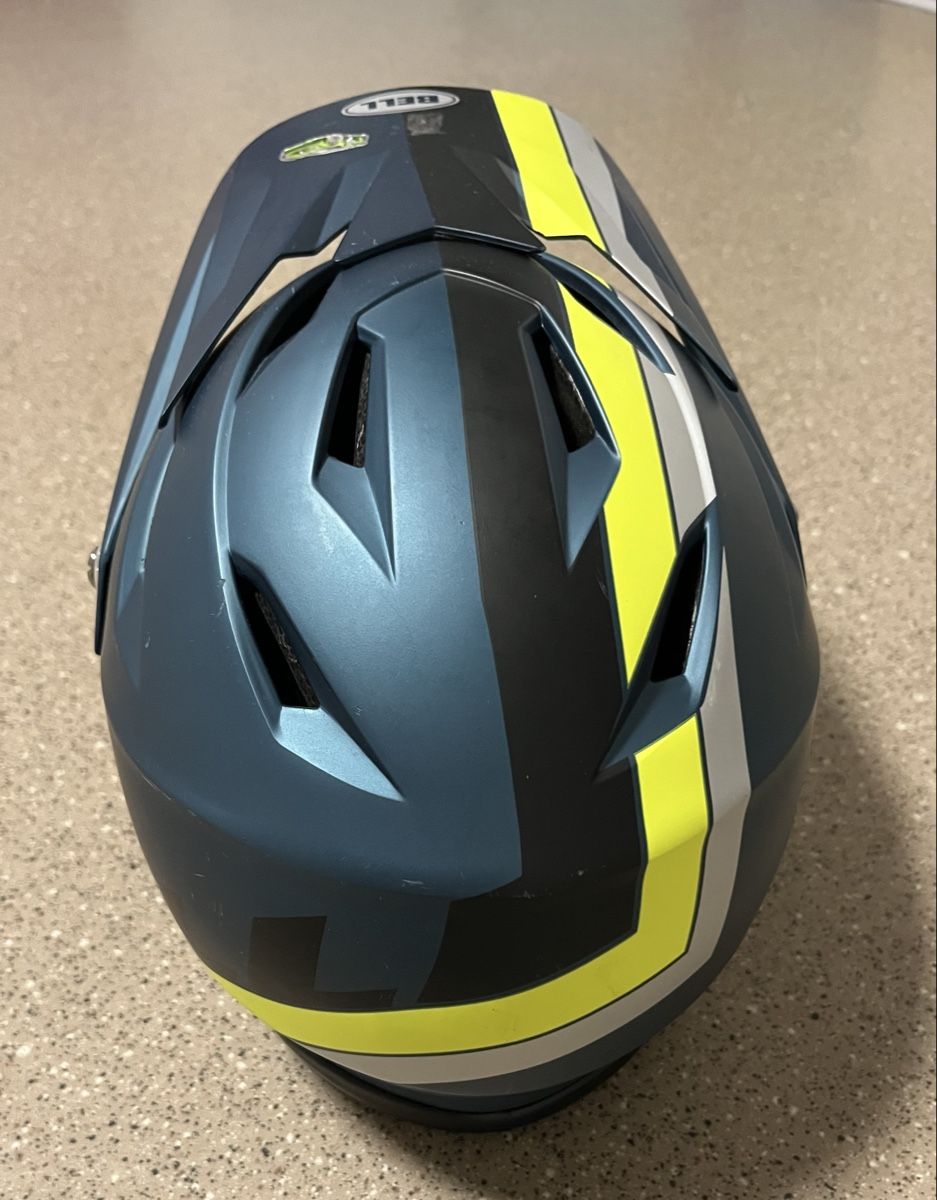 Caschi: Bell Fullface Helm Grösse XS gebraucht – Usato da Bern venduto da Xuxulux 2