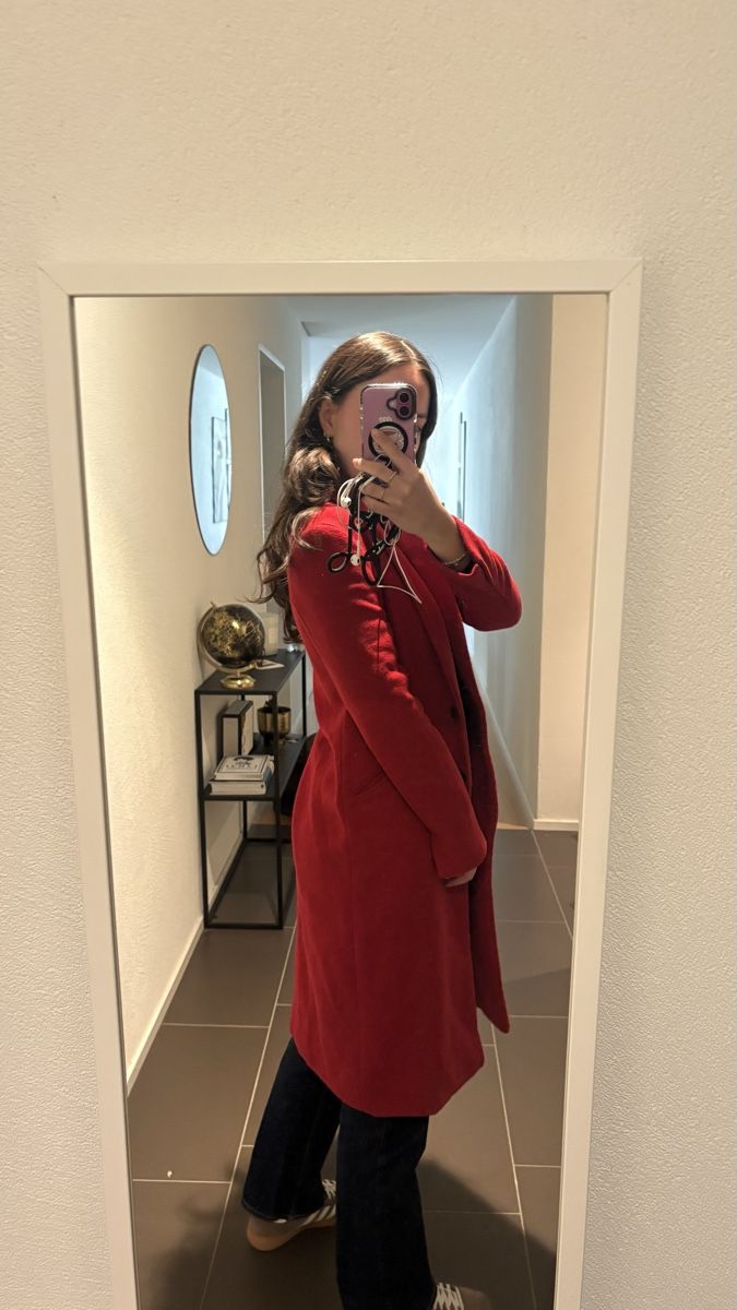 Bershka Cappotti: Roter Wintermantel, Grösse XS – Nuovo (secondo la descrizione) da Zürich venduto da SandraF. 1