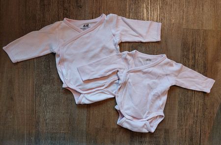 Wickelbodys Grösse 50 rosa H&M