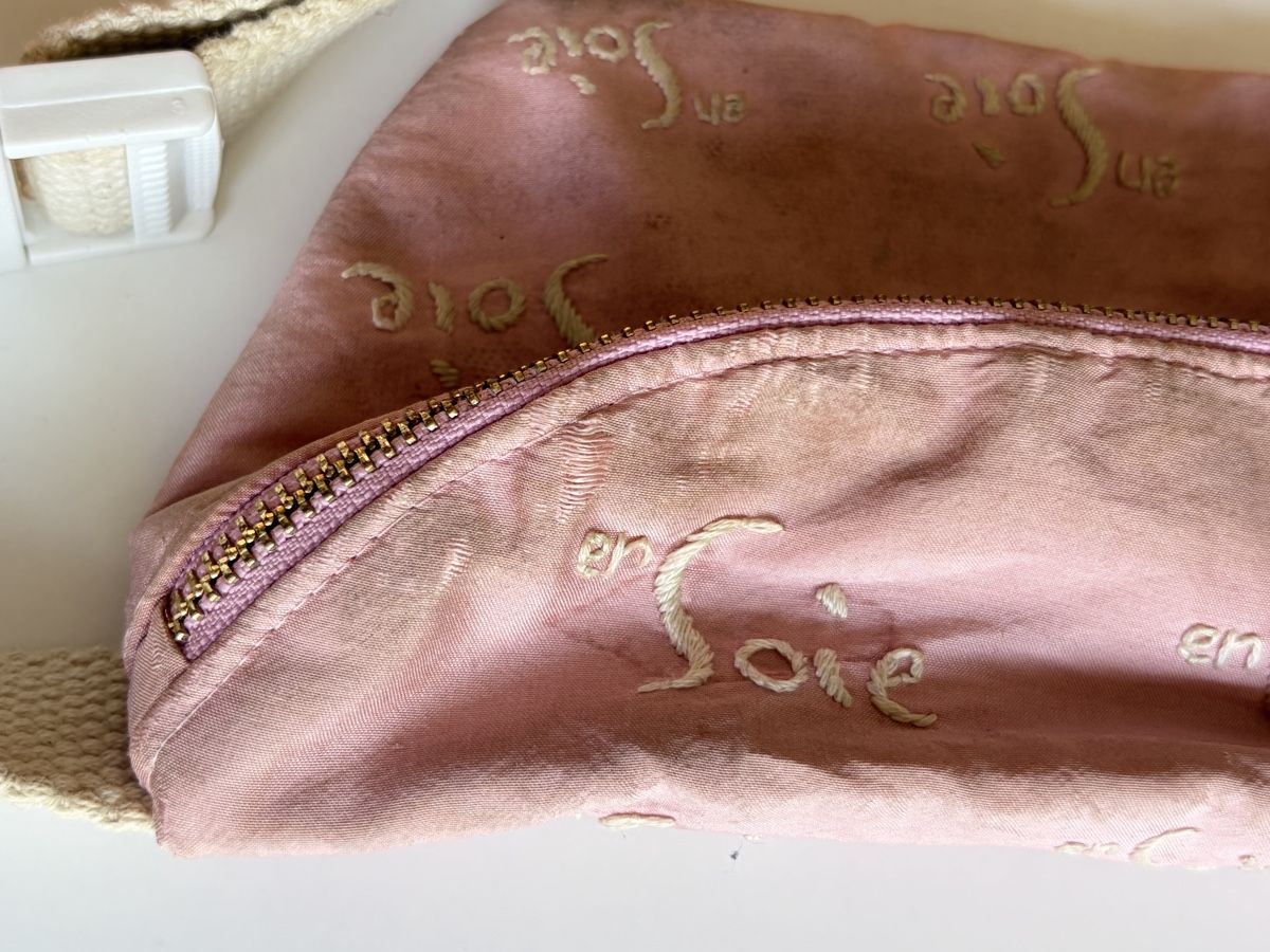 Ensoie Borse: Ensoie Hip bag Pink Silk – Usato da Zürich venduto da fischersfritzli 5