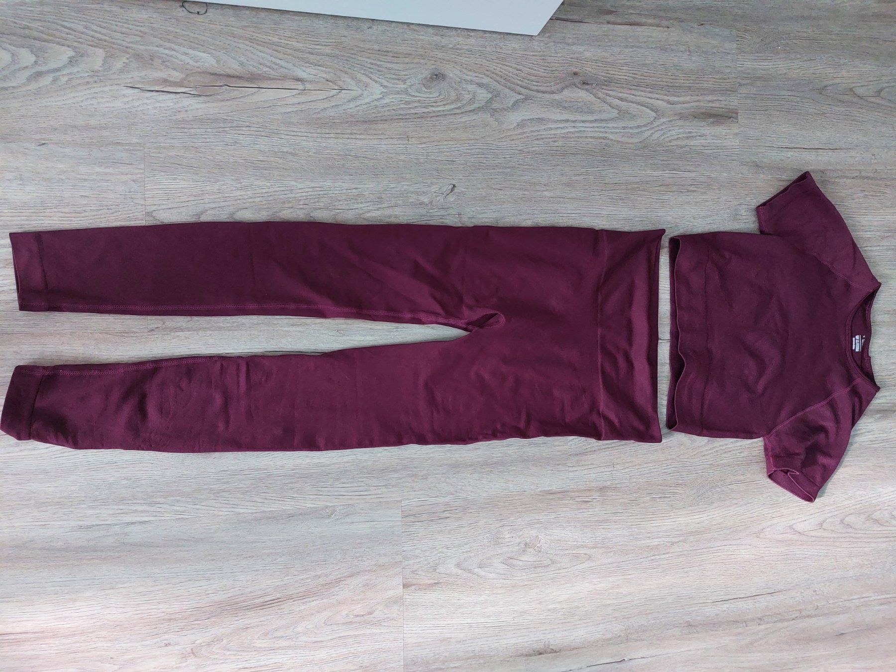 Lotti di vestiti: Sport Set – Nuovo (secondo la descrizione) da Wangs venduto da Manda30