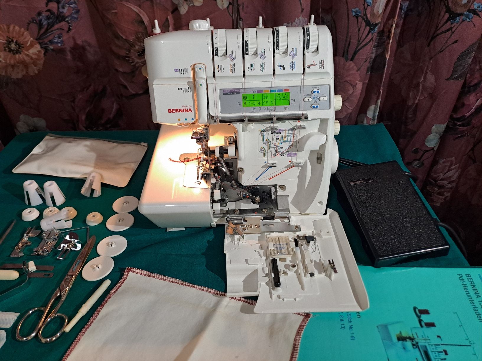 Bernina Machines à coudre: Bernina 1300MDC Overlock – D'occasion à Belp par amalija 1