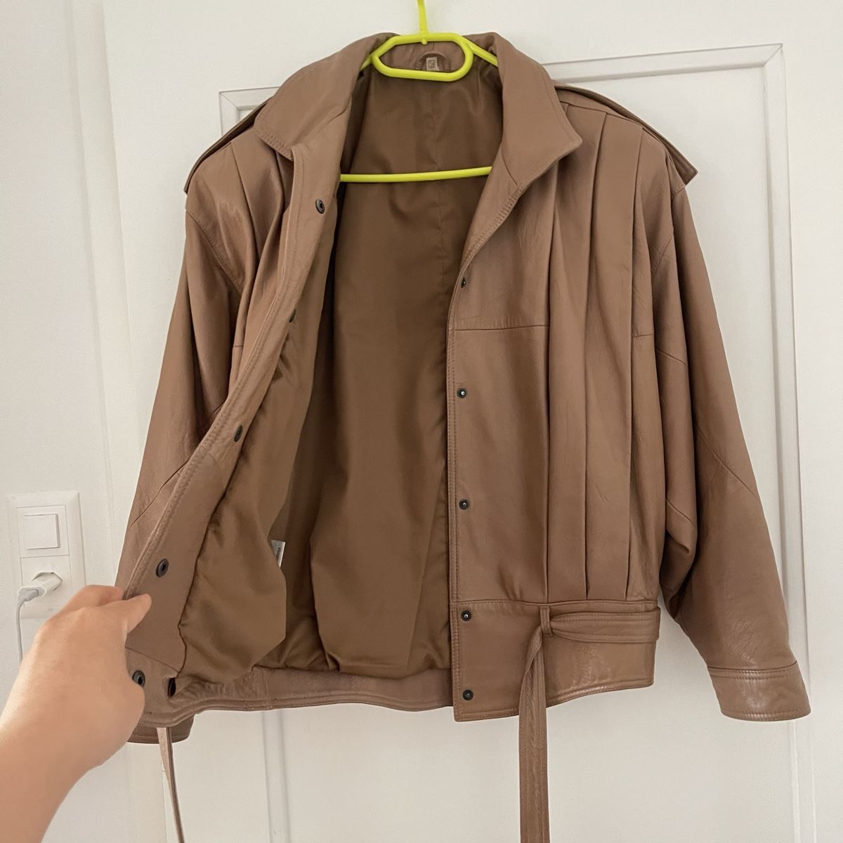 Jacken: Vintage-Braune echt Lederjacke – Gebraucht aus Bern von dek_7bjd 2