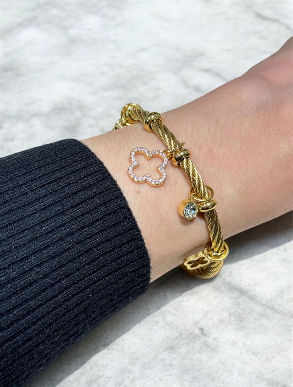 Bracciali & Braccialetti: Bracelet en acier inoxydable – Nuovo e nell'imballaggio originale da Châtel-St-Denis venduto da Montclair_Swiss 1