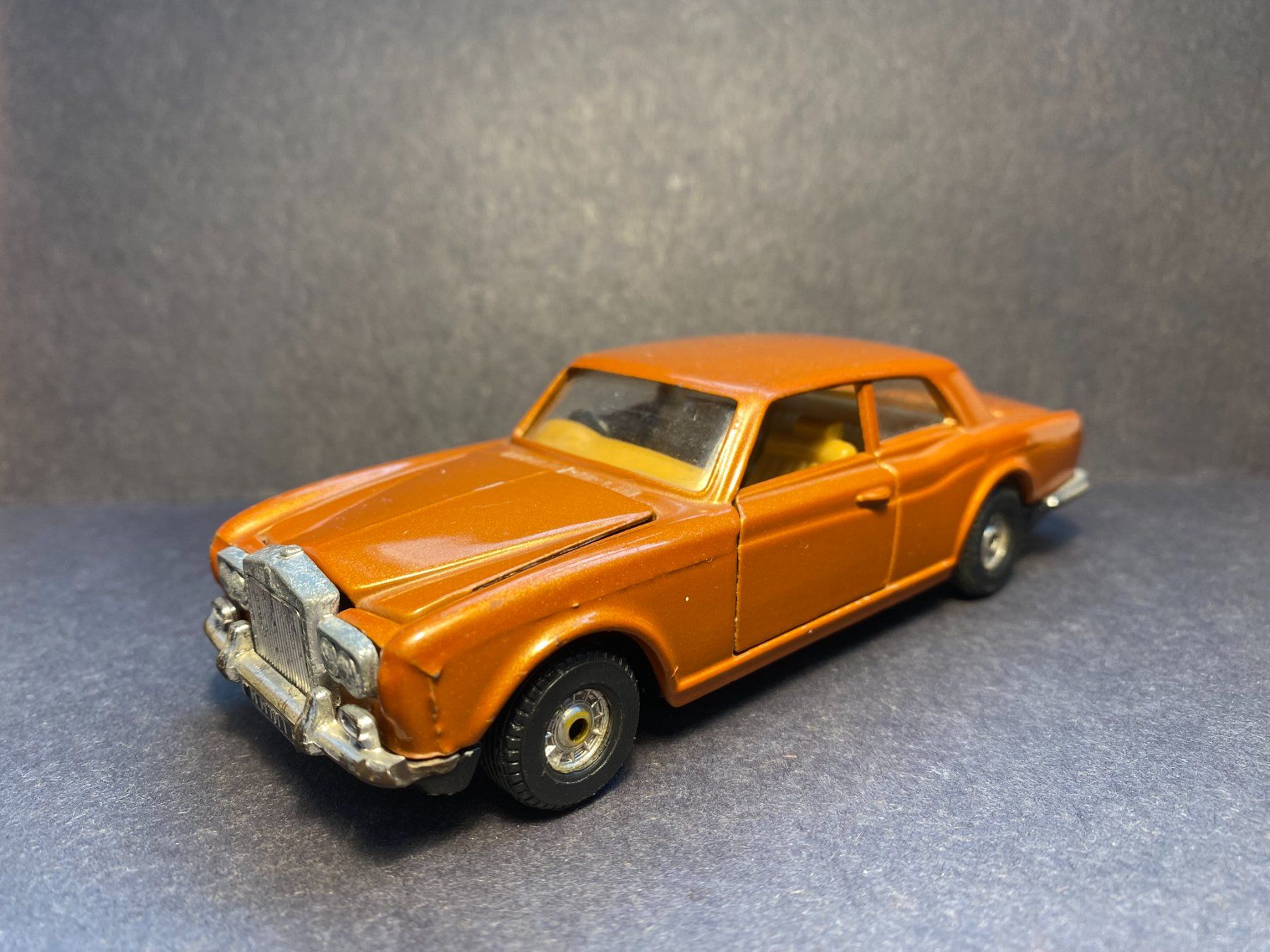 Corgi Toys Modellini d'auto: Rolls-Royce Corniche Modellauto Corgi – Usato da Spiez venduto da Mlandcruiser