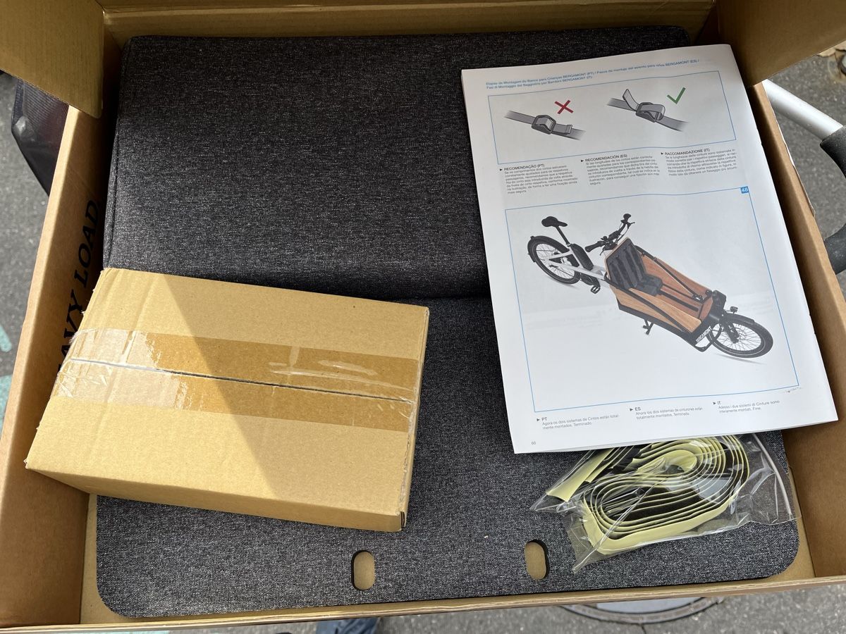 Kids bench Bergamont for cargo bike - NEW, original box (Neu und ...