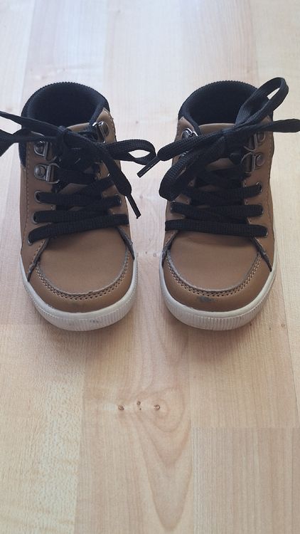 Scarpe per ragazzi: Kinderschuhe Grösse 24-25 – Usato da Thun venduto da man_fg9v
