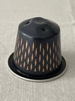 100 LEERE NESPRESSO KAPSELN - FESTIVE BLACK - VERGRIFFEN