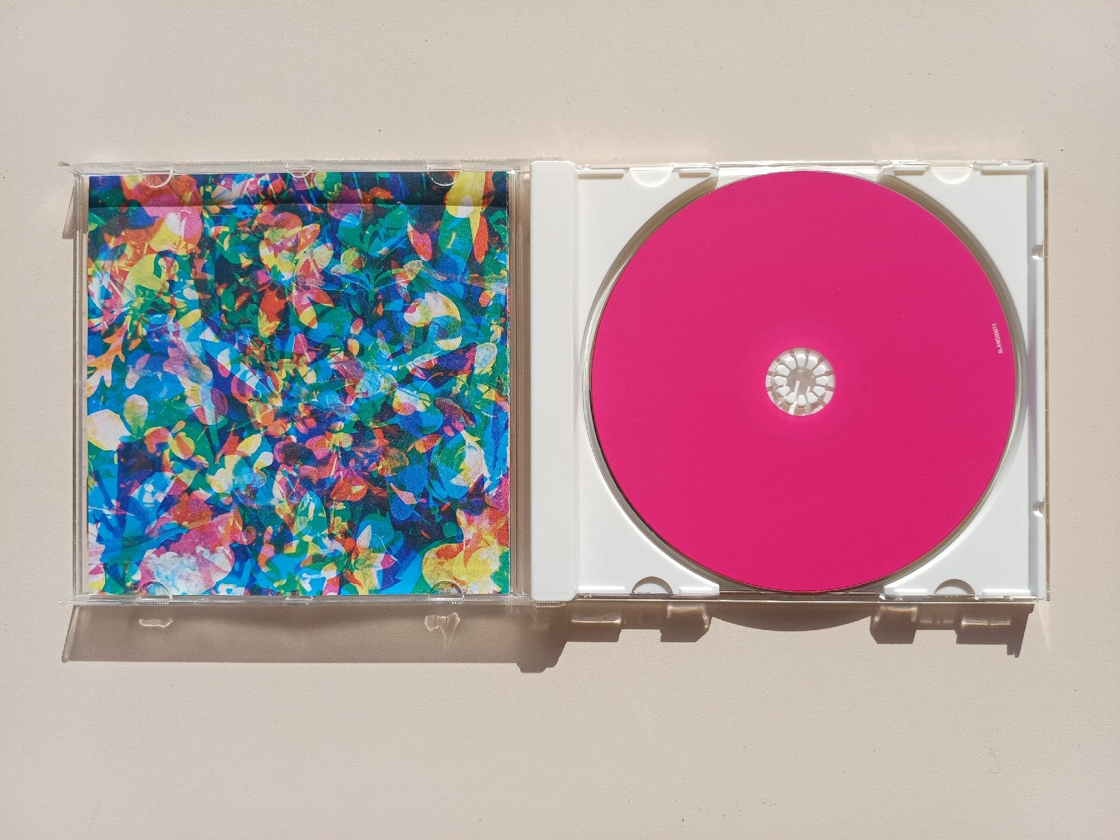 CDs: Caribou "Our Love" CD – D'occasion à Begnins par Drastic-Sound 2