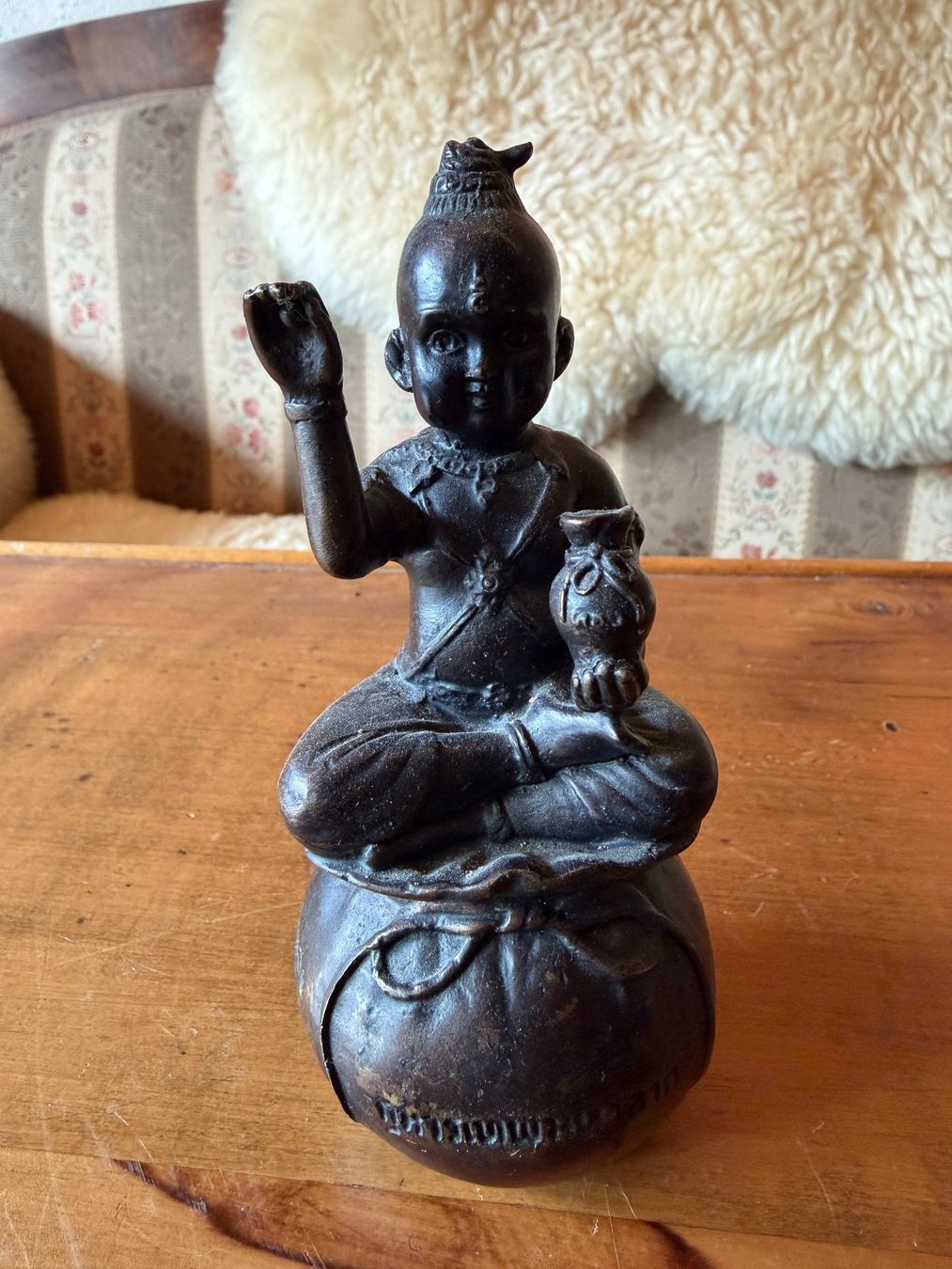 Statuette: Kuman Thong Statue aus Thailand Bronze – Usato da Zofingen venduto da Schekke
