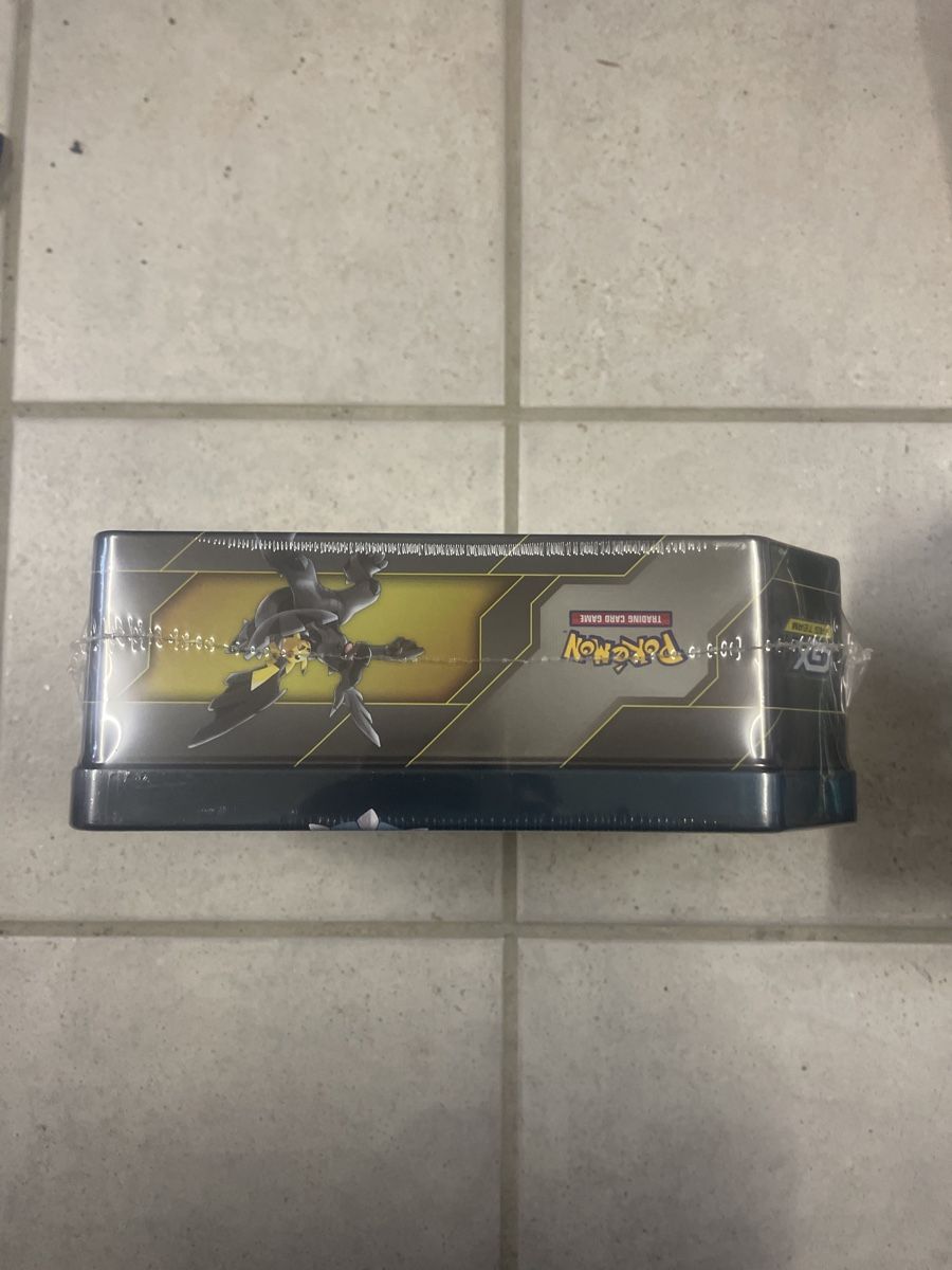 Pokémon Sammelbilder & Trading cards: Celebi & Venusaur GX Tin – Neu und originalverpackt aus Bazenheid von Toulouse12 3