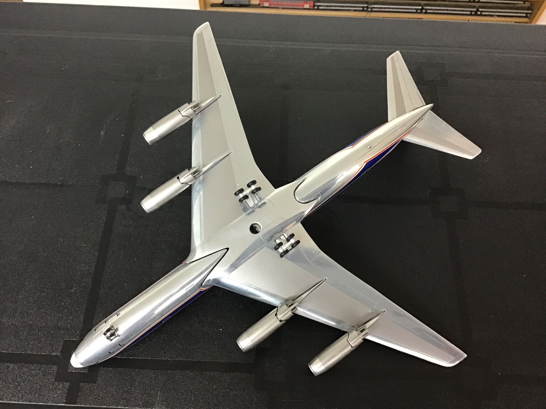 McDonnell Douglas Kit di modellismo & Modellini statici: Flugzeug Modell DC-8-61 Fly Eastern, 1:200, OVP! – Nuovo (secondo la descrizione) da Männedorf venduto da Modelle-aller-Art 4