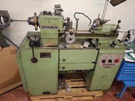 Schaublin 102N Drehbank mit Zubehör