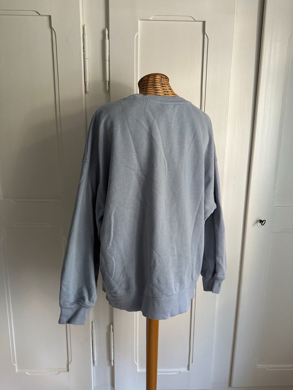 H&M Pulls & Sweat-shirts: Sweatshirt hellblau - XL – D'occasion à Zürich par Diazaio 2