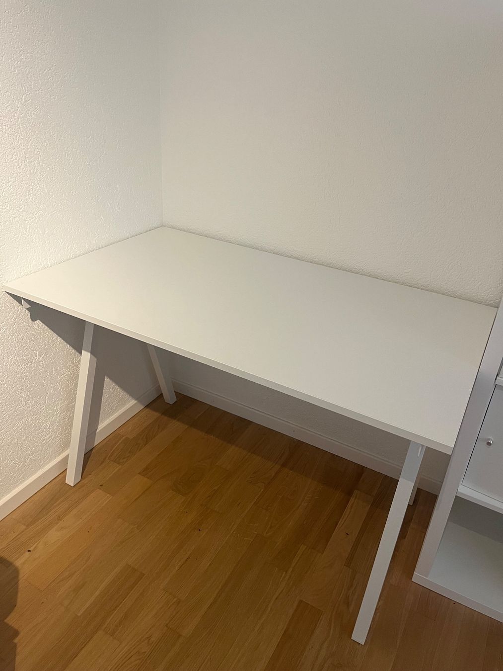 Ikea Bureaux: Ikea Bürotisch – Neuf (Voir description) à Obfelden par kev_895h