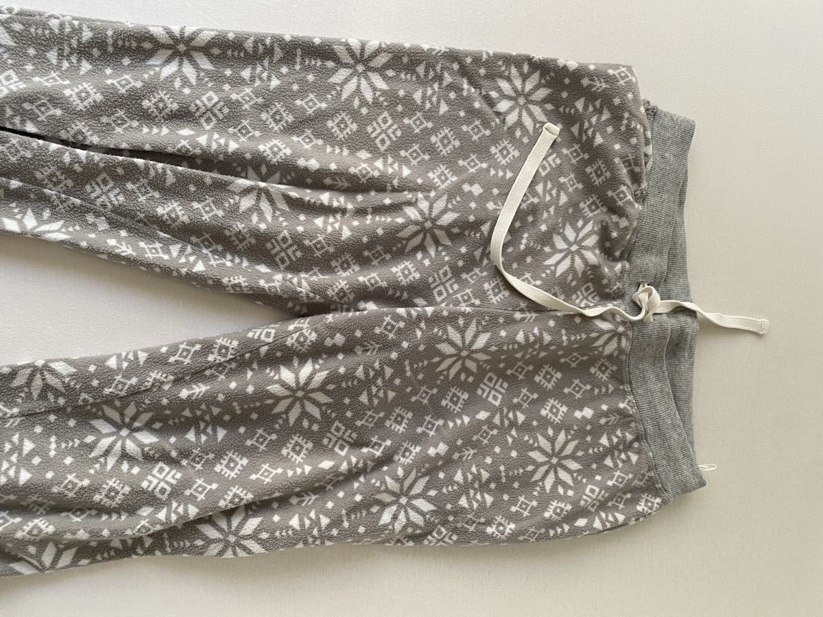 Hosen: Hose von H&M, Grau – Gebraucht aus Zürich von yae56