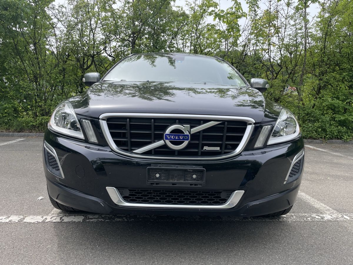 Volvo Automobili: Volvo XC60 D5 AWD – Usato da Effretikon venduto da Effi75