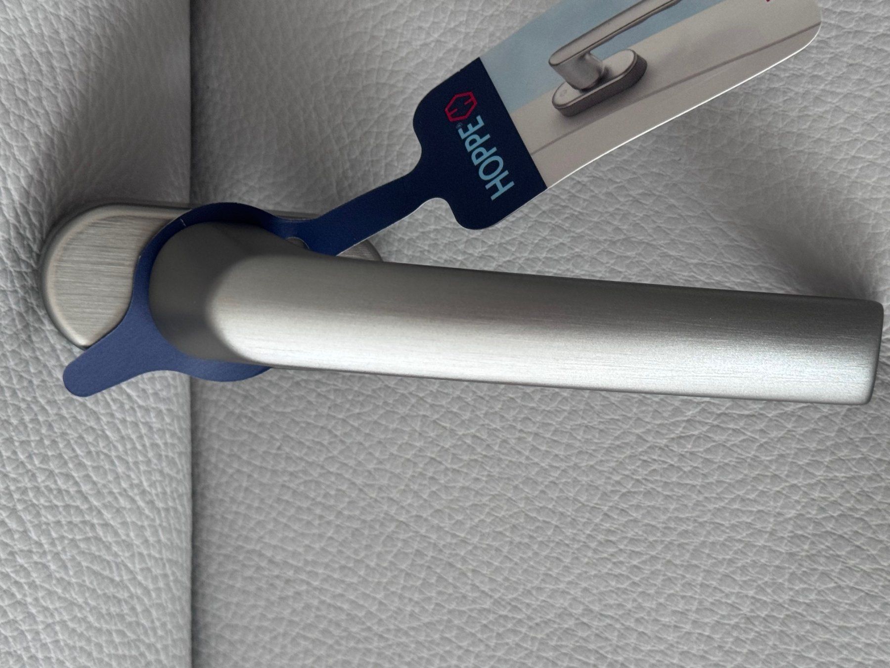 Hoppe Ferramenta: KOCH Meribel Fenstergriff SecuForte,  NEU – Nuovo e nell'imballaggio originale da Arni AG venduto da Rosen11 4
