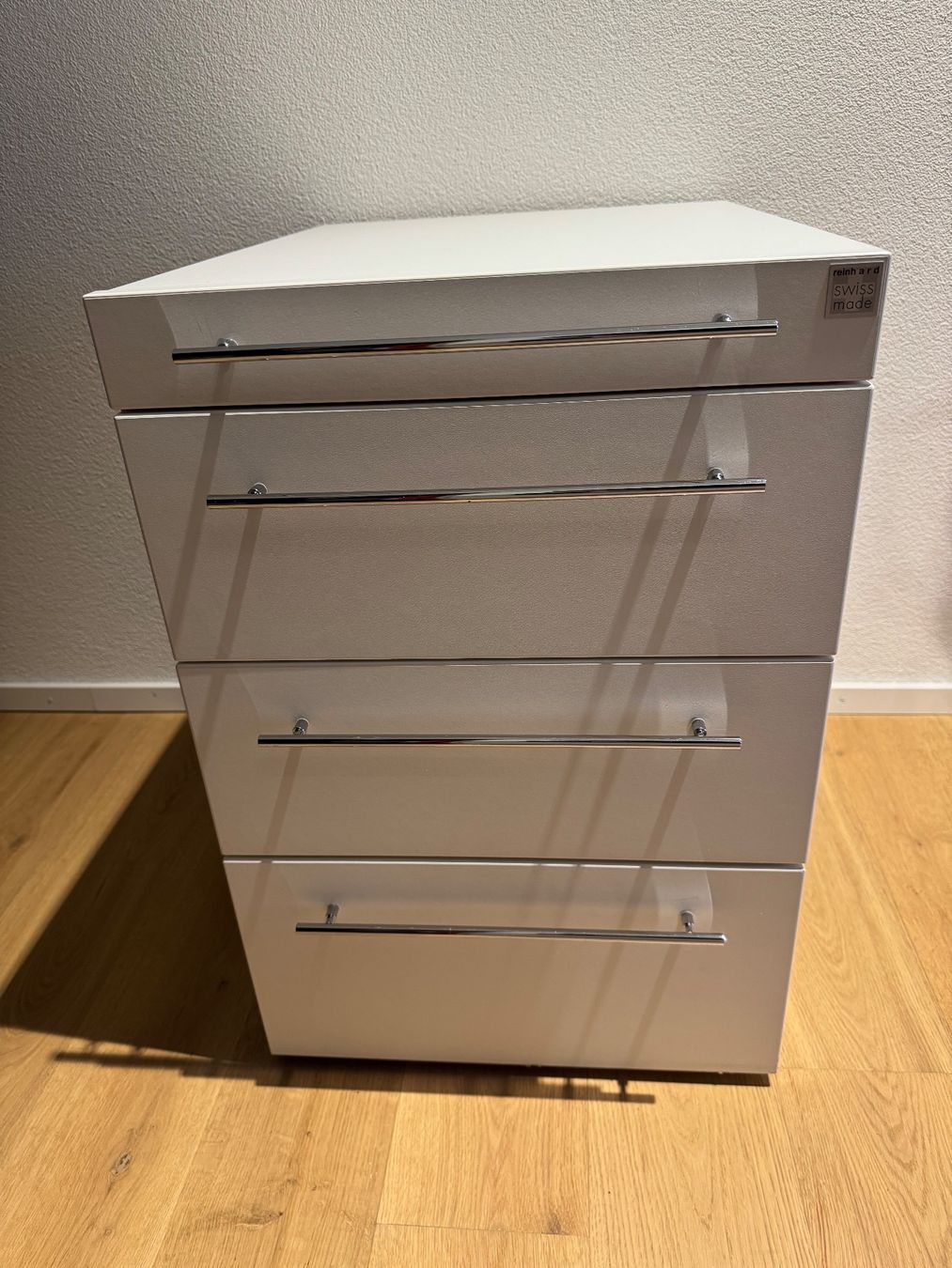 Banconi: Reinhard Rollcontainer weiss – Usato da Zürich venduto da sel_w5sd