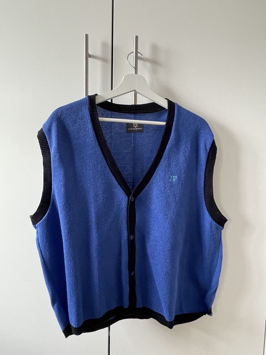 Pullover & Sweatshirts: Hellblauer Pullunder, size XL – Gebraucht aus Biberstein von koempossible