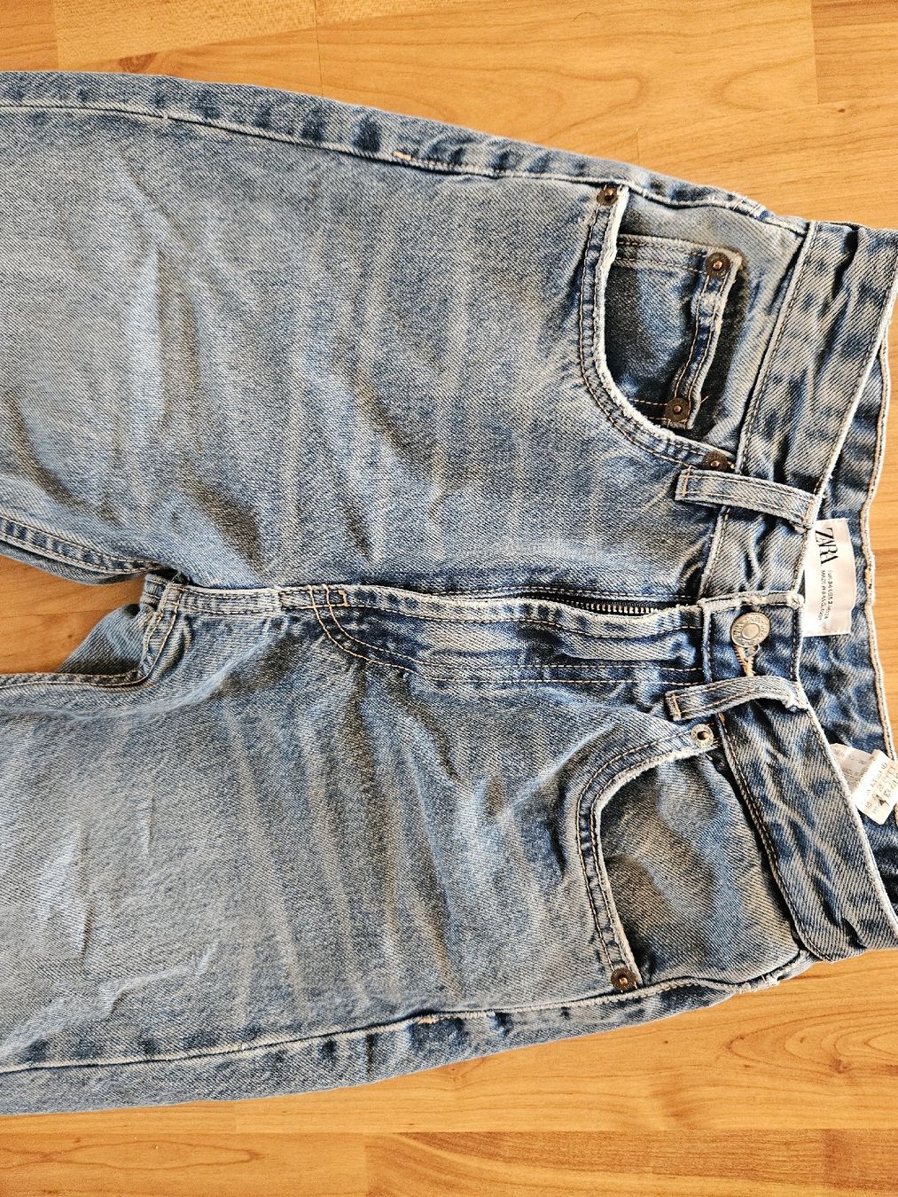 Zara Jeans: Zara jeans Gr.34 – Usato da Niederwil AG venduto da marciag 1