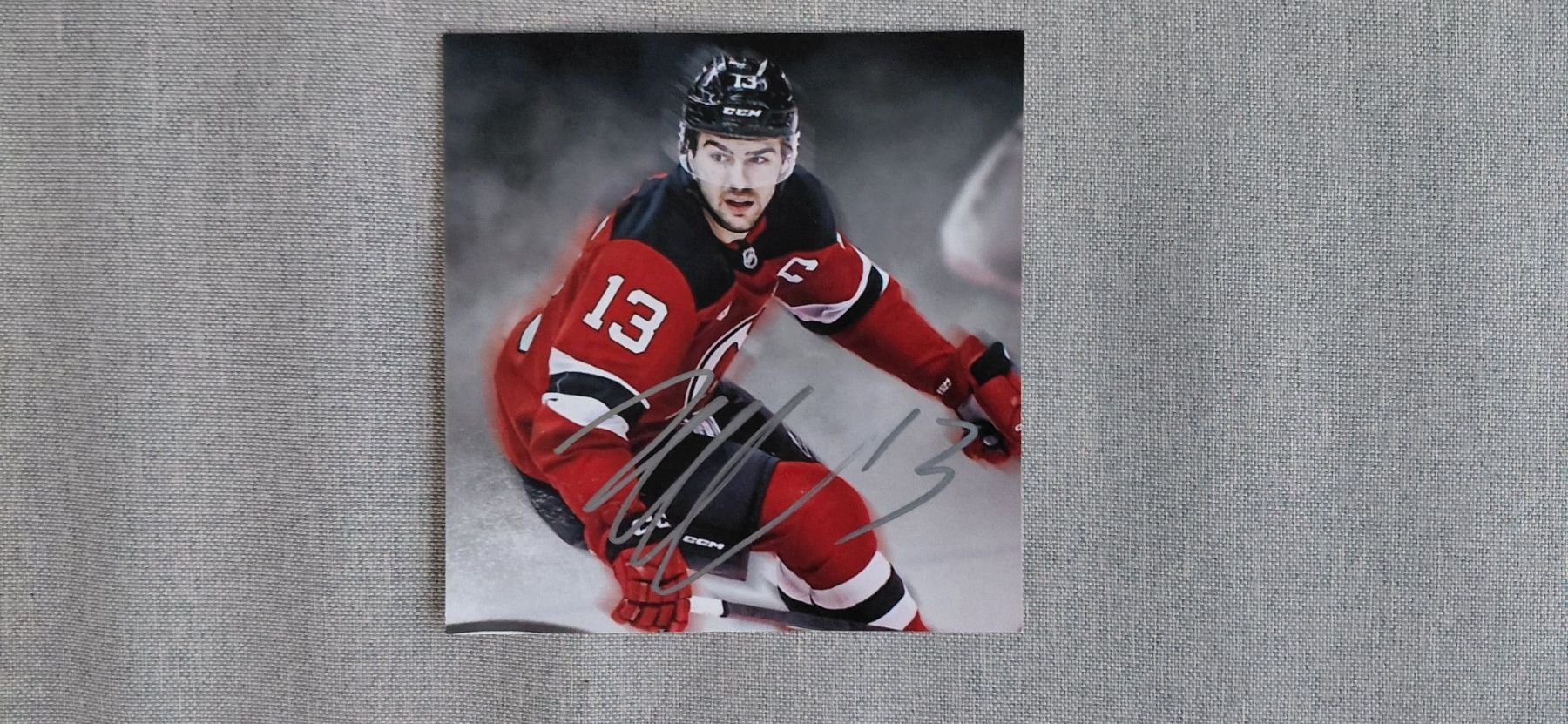 Autographes: Autogramm Nico Hischier – D'occasion à Schmerikon par Olympia04
