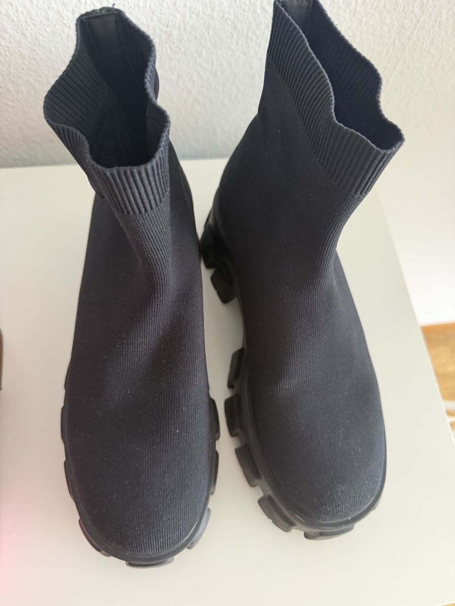 Scarpe da donna: Botte Prada – Nuovo (secondo la descrizione) da Petit-Lancy venduto da jea_yj2f 1