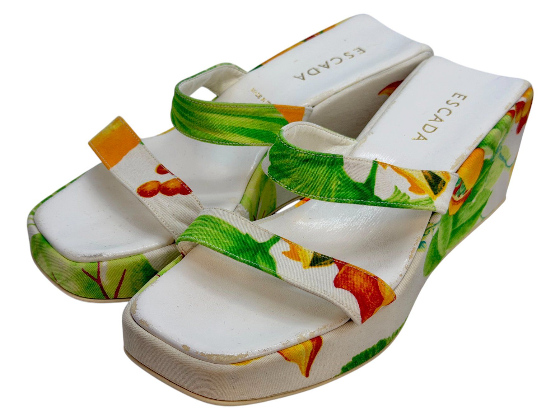 Escada Scarpe da donna: Sandales compensées de plage ESCADA. Pointure 36.5 – Usato da Cossonay-Ville venduto da PatineDuTemps 3