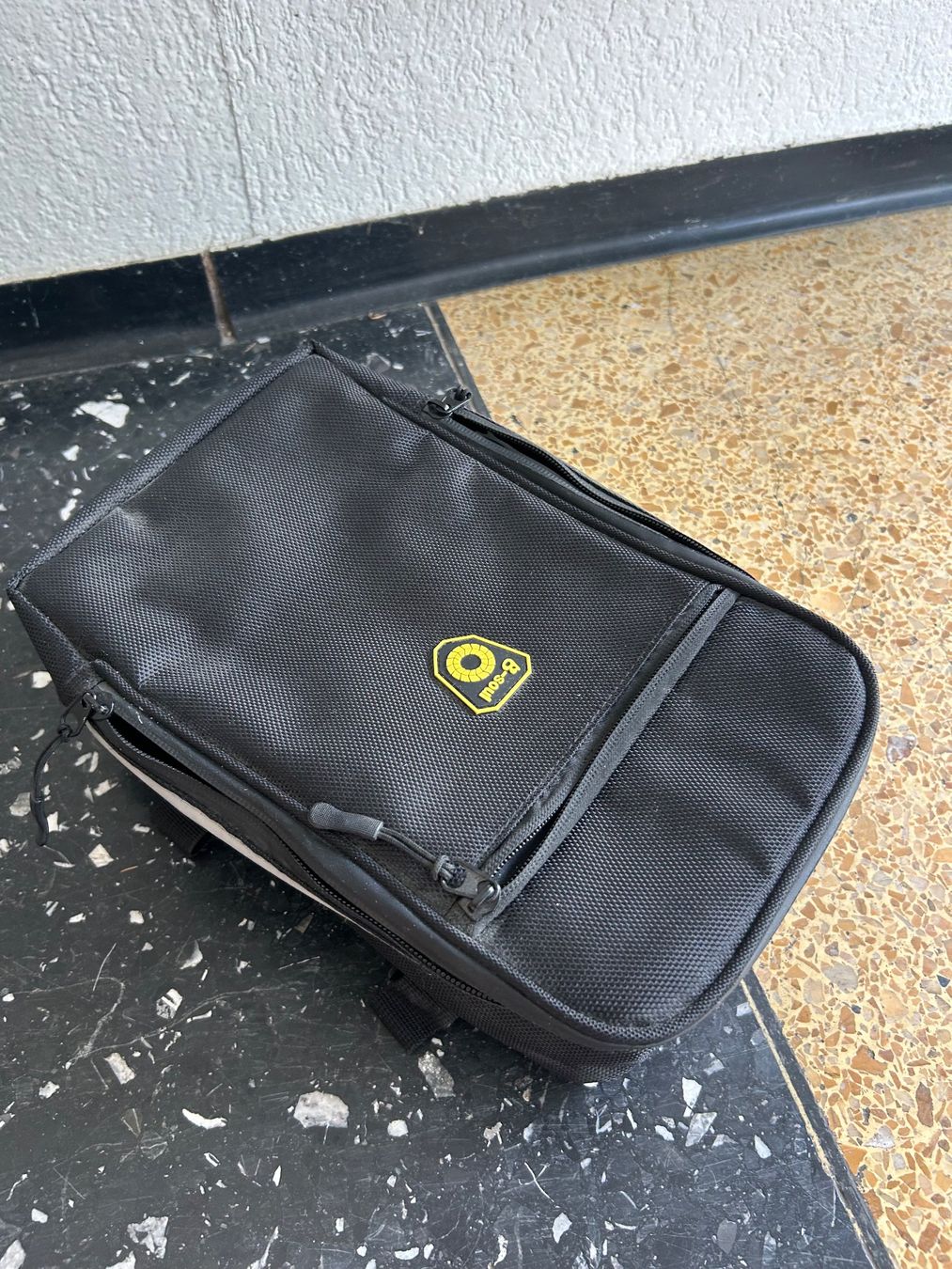 Sacs: Gepäckträgertasche Velo – Neuf (Voir description) à Wabern par belka72 1