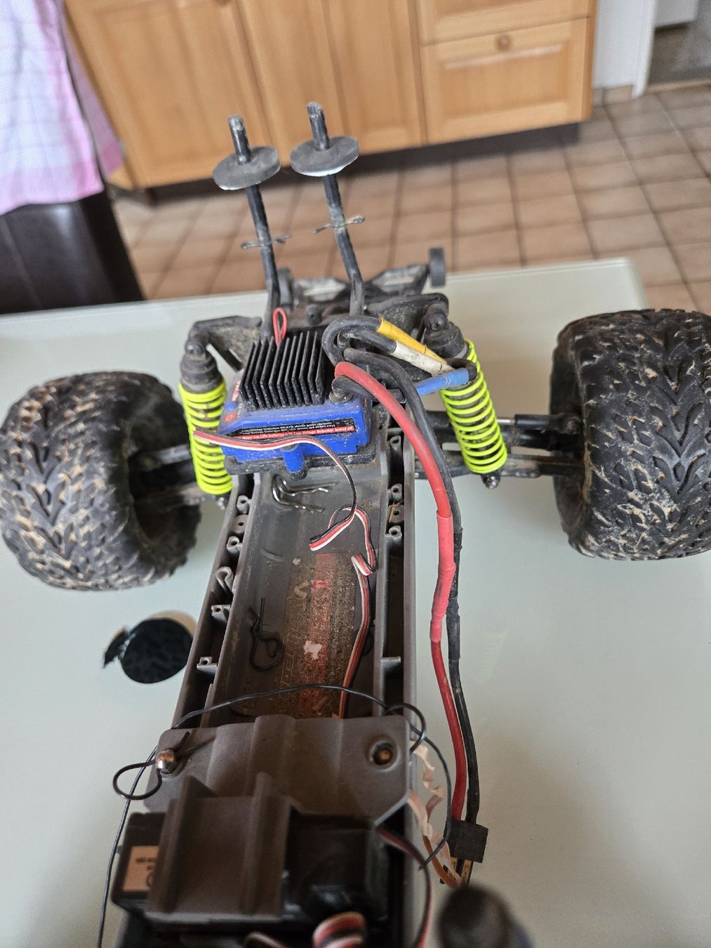 Traxxas RC Kits de montage: Traxxas stampede 2x4 – D'occasion à Grünenmatt par Brauni2 6