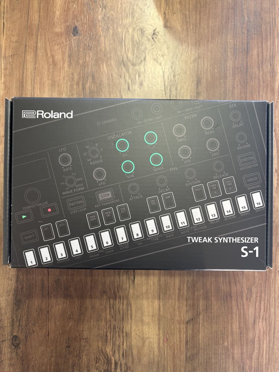 Roland Strumenti musicali: Roland S-1 Tweak Synthesizer + Hardcase – Nuovo (secondo la descrizione) da Unterseen venduto da uhgreada 4